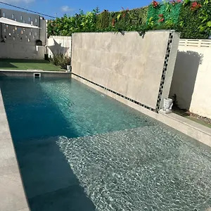 Valtisya Pool And Airport Landhuis Telde