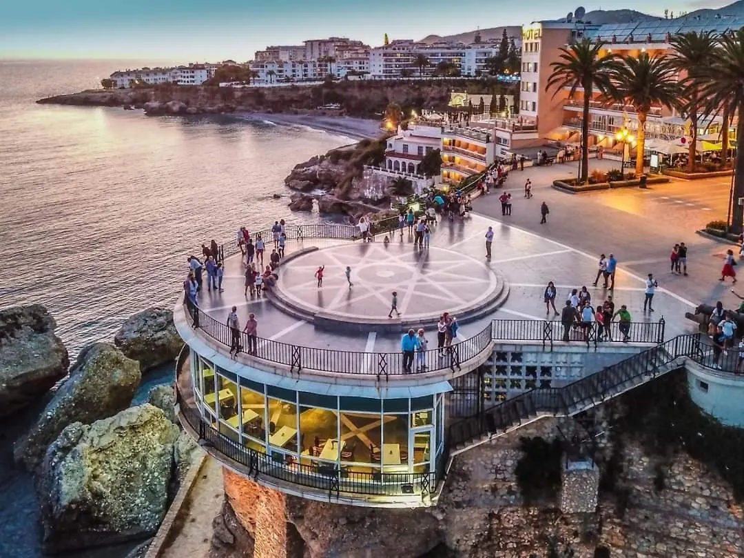 Apartamento En El Mirador De Nerja Spanje